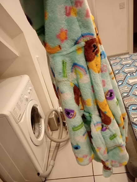 Photo of free Unisex Hey duggie housecout √√√ (Richmond TW9) #3