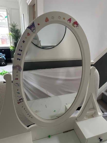 Photo of free IKEA dressing table (Crosby) #2