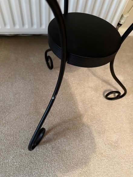 Photo of free Black metal table (Thame Oxfordshire OX9) #3