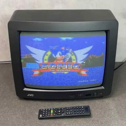 Photo of Old style cube tv with dvd player (Edenbridge) #2