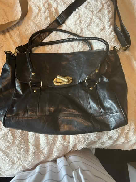 Photo of free 2 bags one holdall (Cold Harbour OX1) #2