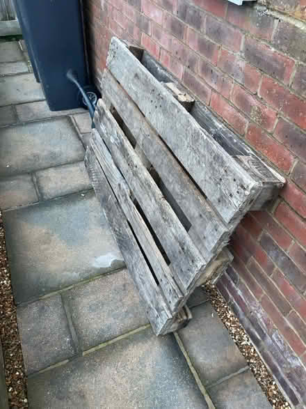 Photo of free Pallet (Lancing BN15) #1
