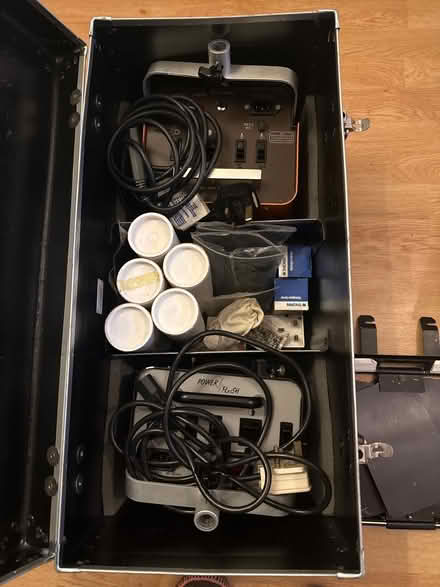 Photo of free Photography lights equipment (Thames ditton, KT7) #4