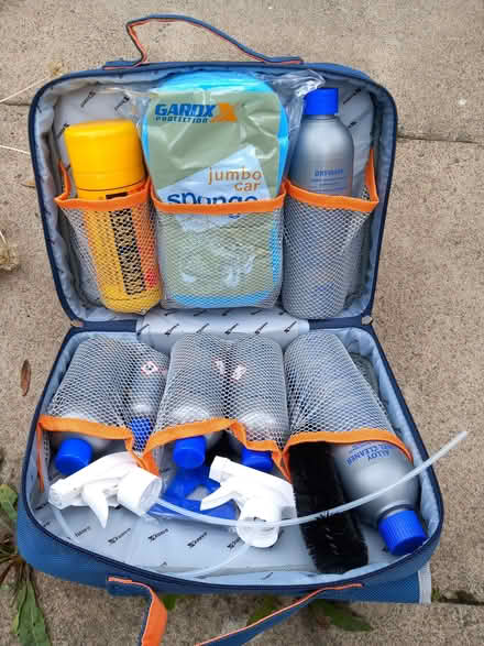 Photo of free Bag of Gardx car cleaning materials with emergency pack (Paston) #1