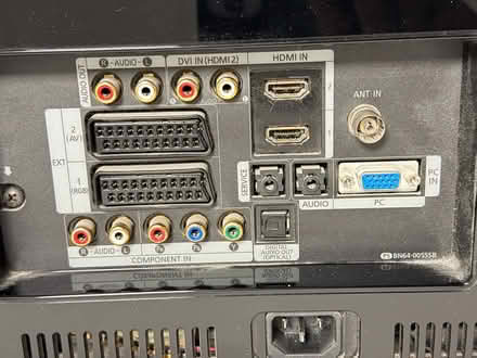 Photo of free Samsung 37” HD TV (WD189SB) #3