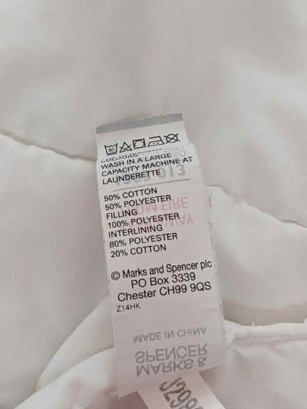 Photo of free Single bed bedcover (Raynes Park SW20) #4