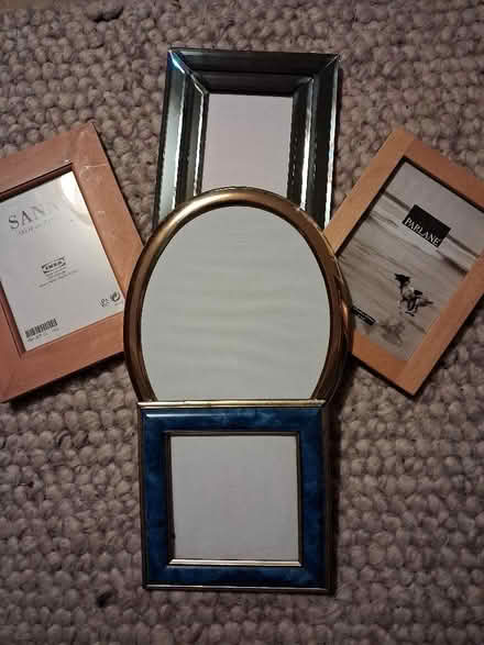 Photo of free Selection of frames (Bethel LL55) #1