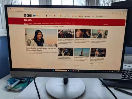 Photo of free AOC 23" monitor, no power cable (Raynes Park SW20) #1