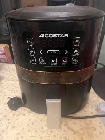 Photo of free Air fryer (Maidstone ME15) #1