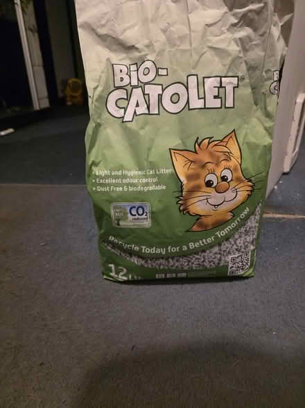 Photo of free Half full bag of cat litter (Bedgebury) #1