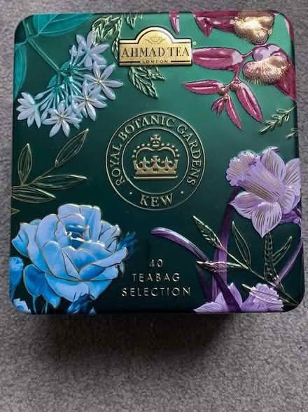 Photo of free Kew gardens metal teabag box (Lewes BN7) #1