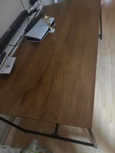 Photo of free Dining table (Se16 2pg) #2