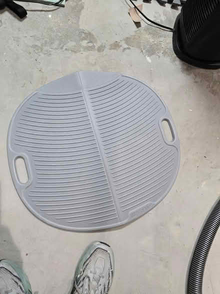 Photo of free cat litter mat (Vanier north) #1