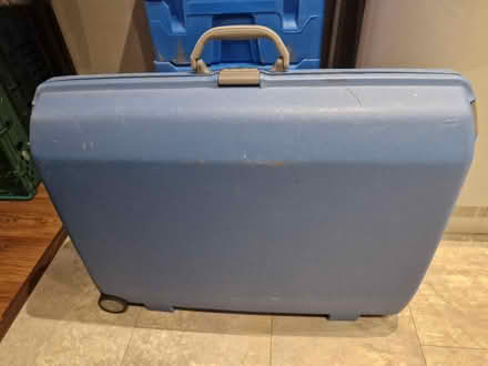 Photo of free Samsonite case (Branston DE14) #1