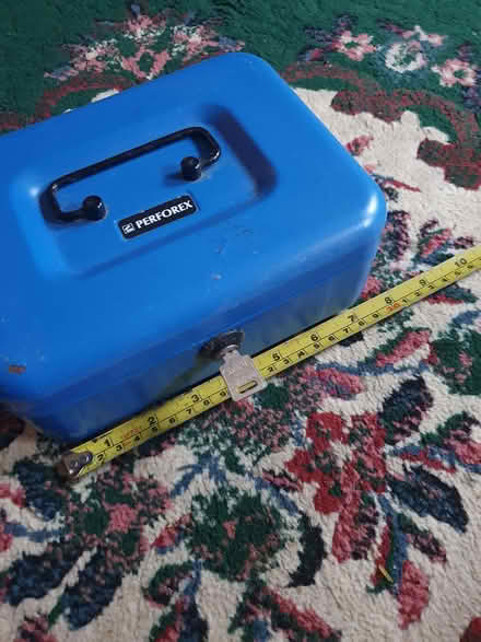 Photo of free Small cash box. (Glastonbury BA6) #2