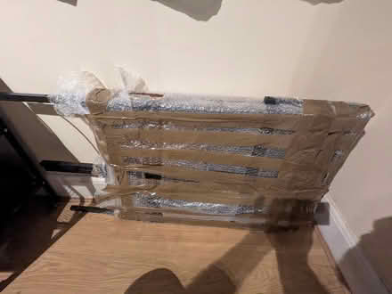 Photo of free Computer Desk (Sw17) #1