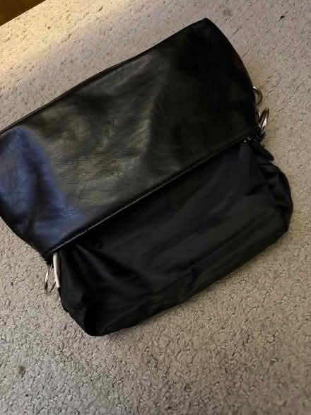 Photo of free Small shoulder bag (SE27) #2