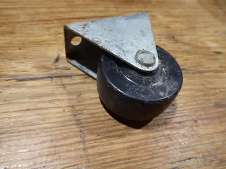 Photo of free 4 Castors - 2 straight, 2 swivel. (Whydown TN39) #3