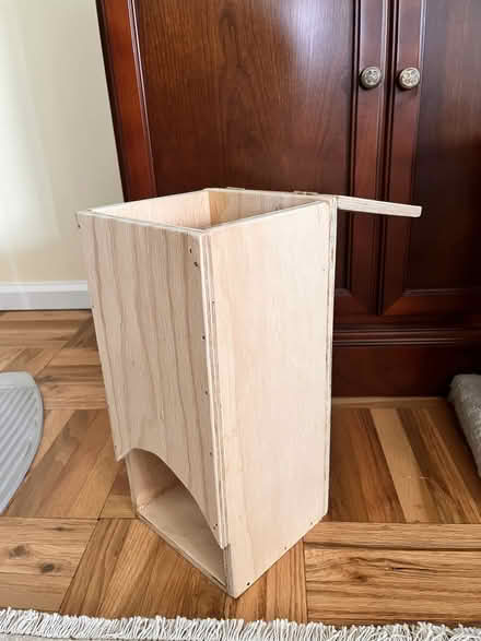 Photo of free Wooden birdhouse (Upper East Side) #2