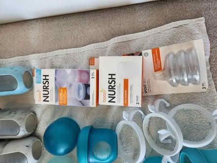 Photo of free Boon baby bottles (Spring Ridge Weis parking lot) #2