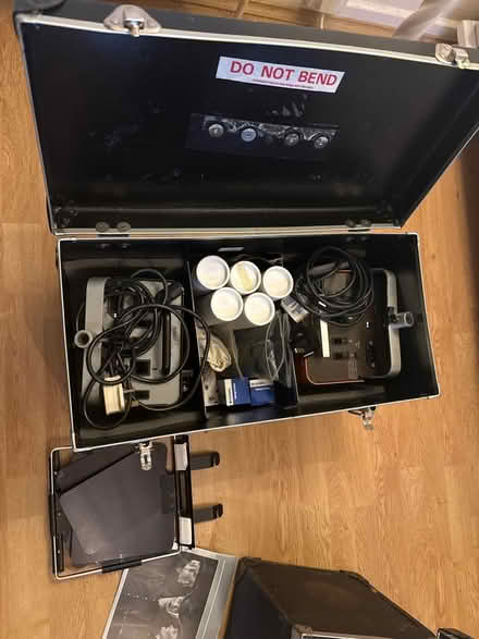 Photo of free Photography lights equipment (Thames ditton, KT7) #1