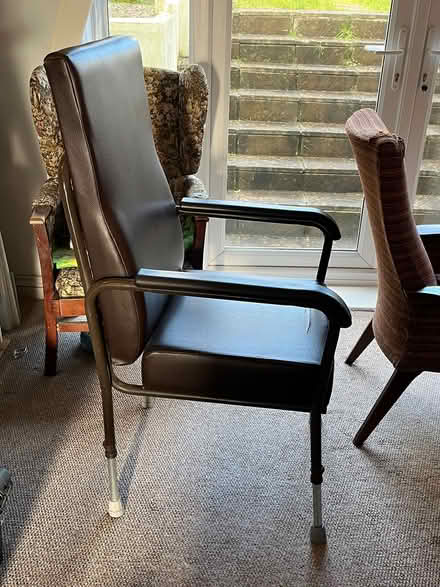 Photo of free High back chair (Lanner TR16) #1