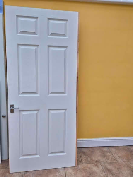 Photo of free White door (St Margarets TW1) #1