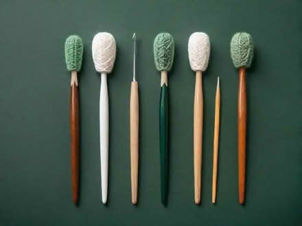 Photo of crochet hooks / other crochet items (CT11) #1