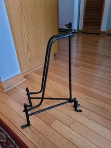 Photo of free Metal Easel tabletop (20874) #1
