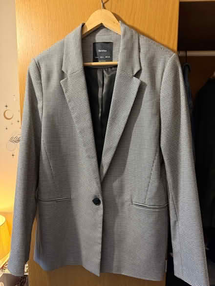 Photo of free Ladies blazer (SE27) #1