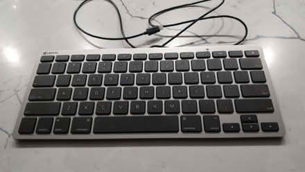 Photo of free USB Keyboard (Warden Hill GL51) #1