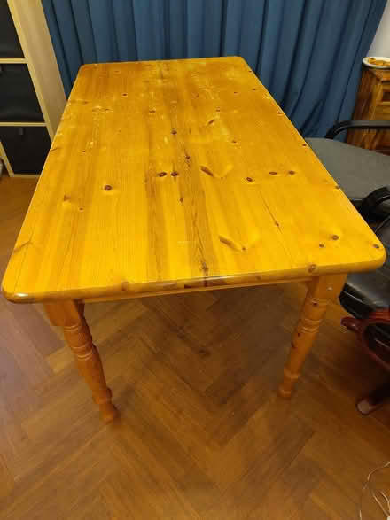 Photo of free Old wooden dining table (Alfreton DE55) #1