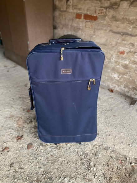 Photo of free Travel case (Milton OX14) #1
