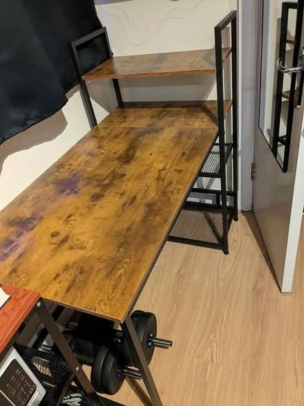 Photo of free Computer Desk (Sw17) #4