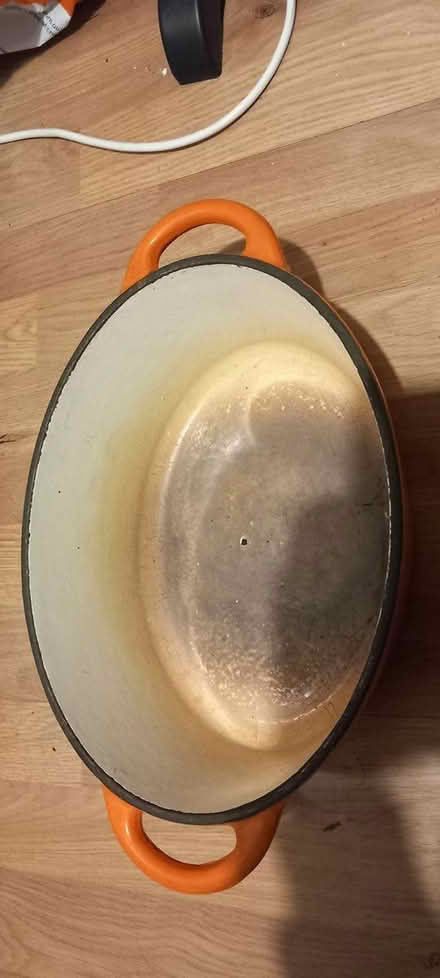 Photo of free Casserole dish (SG6) #3