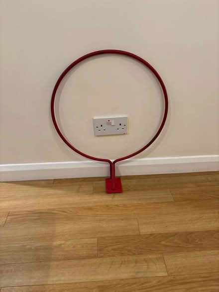 Photo of free netball hoop. (Thames Ditton KT7) #1
