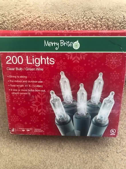 Photo of free box of 200 white string lights (North Hollywood) #1