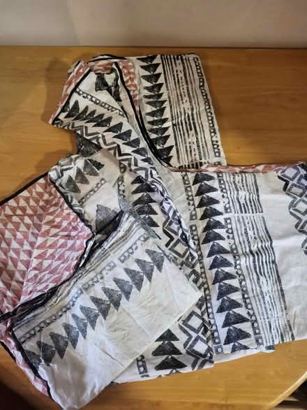 Photo of free Large cushion cover & single duvet (Ballyclare BT39) #1