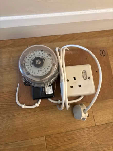 Photo of free extension lead (Thames Ditton KT7) #1