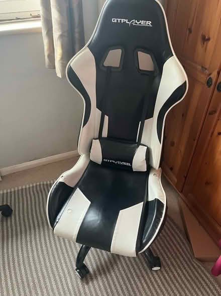 Photo of free Gaming chair (missing arms) (Sydenham SE26) #1