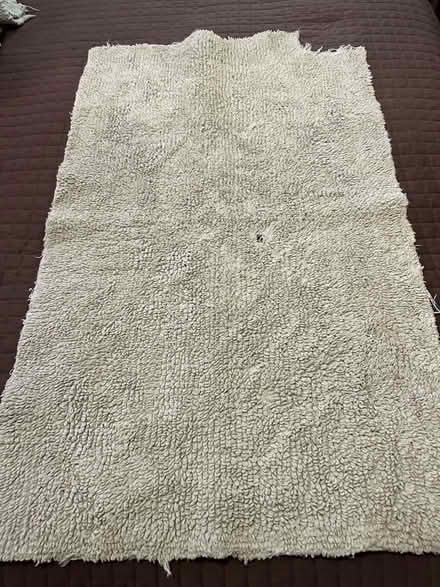 Photo of free 3 bath mats (Oakland) #2