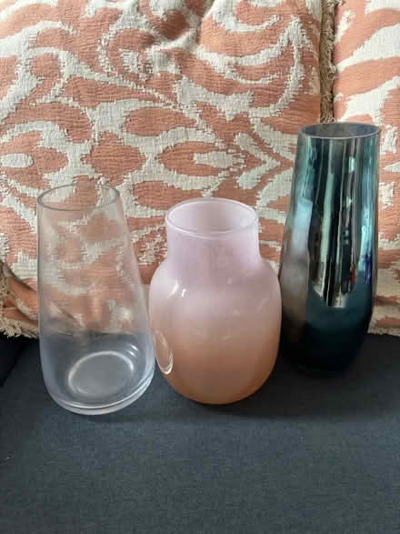 Photo of free Vase (Upper Holloway N19) #1