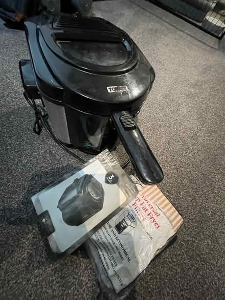 Photo of free Deep Fat Fryer (Black Park LL14) #1