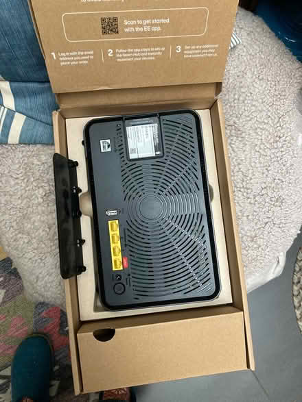 Photo of free EE box (Chichester) #2