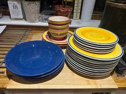Photo of free Crockery (Leatherhead KT22) #1