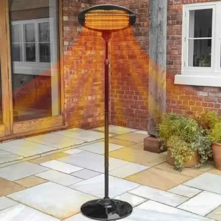 Photo of free electric patio heater (Moor Allerton LS17) #1