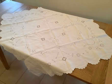 Photo of free Vintage white cotton tablecloth (Thorney Leys OX28) #1