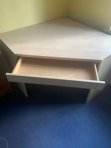 Photo of free Corner Desk (Latimer HP5) #2