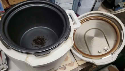 Photo of free Tefal Pressure Cooker (Haslucks Green B90) #2