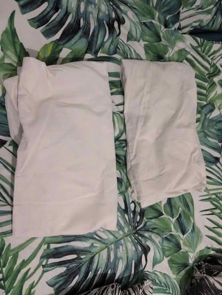 Photo of free Bedding (Hyde SK14) #1